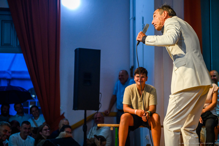 STAND UP (57 of 71)